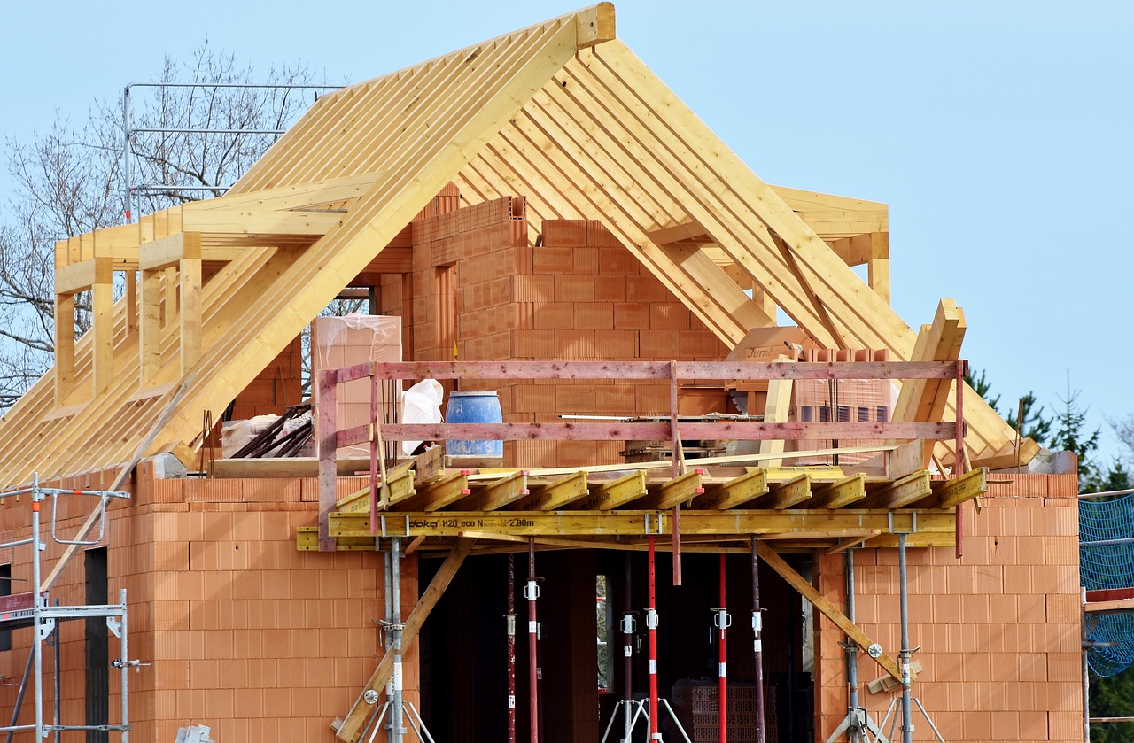 Porady prawne dla osób budujących własny dom